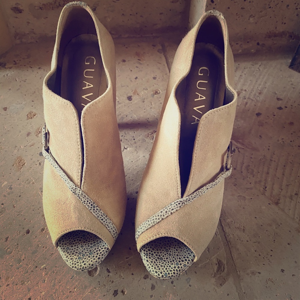 Guava(made in Portugal) heels